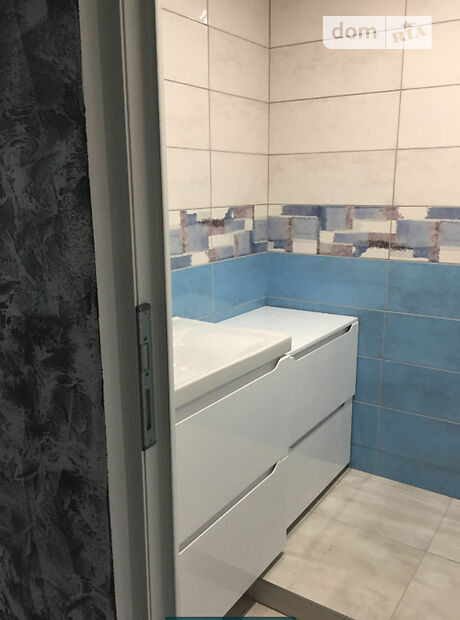 Продажа двухкомнатной квартиры в Черновцах, на ул. Русская район Гравитон фото 1 Продажа двухкомнатной квартиры в Черновцах, на ул. Русская район Гравитон фото 1