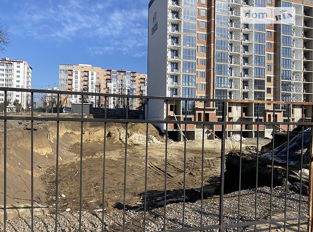 Продаж однокімнатної квартири в Чернівцях на вул. Руська 236б район Першотравневий фото 1 Продаж однокімнатної квартири в Чернівцях на вул. Руська 236б район Першотравневий фото 1