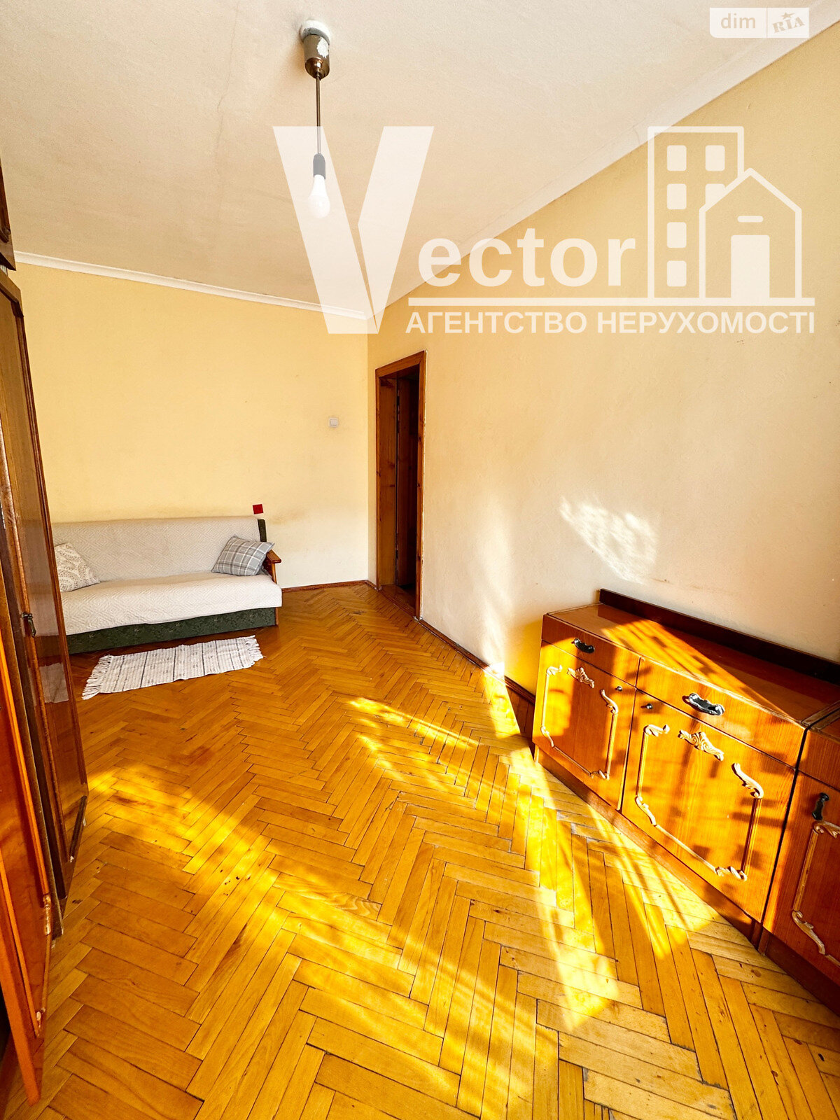 Продажа двухкомнатной квартиры в Черновцах, на ул. Русская, район Гравитон фото 1