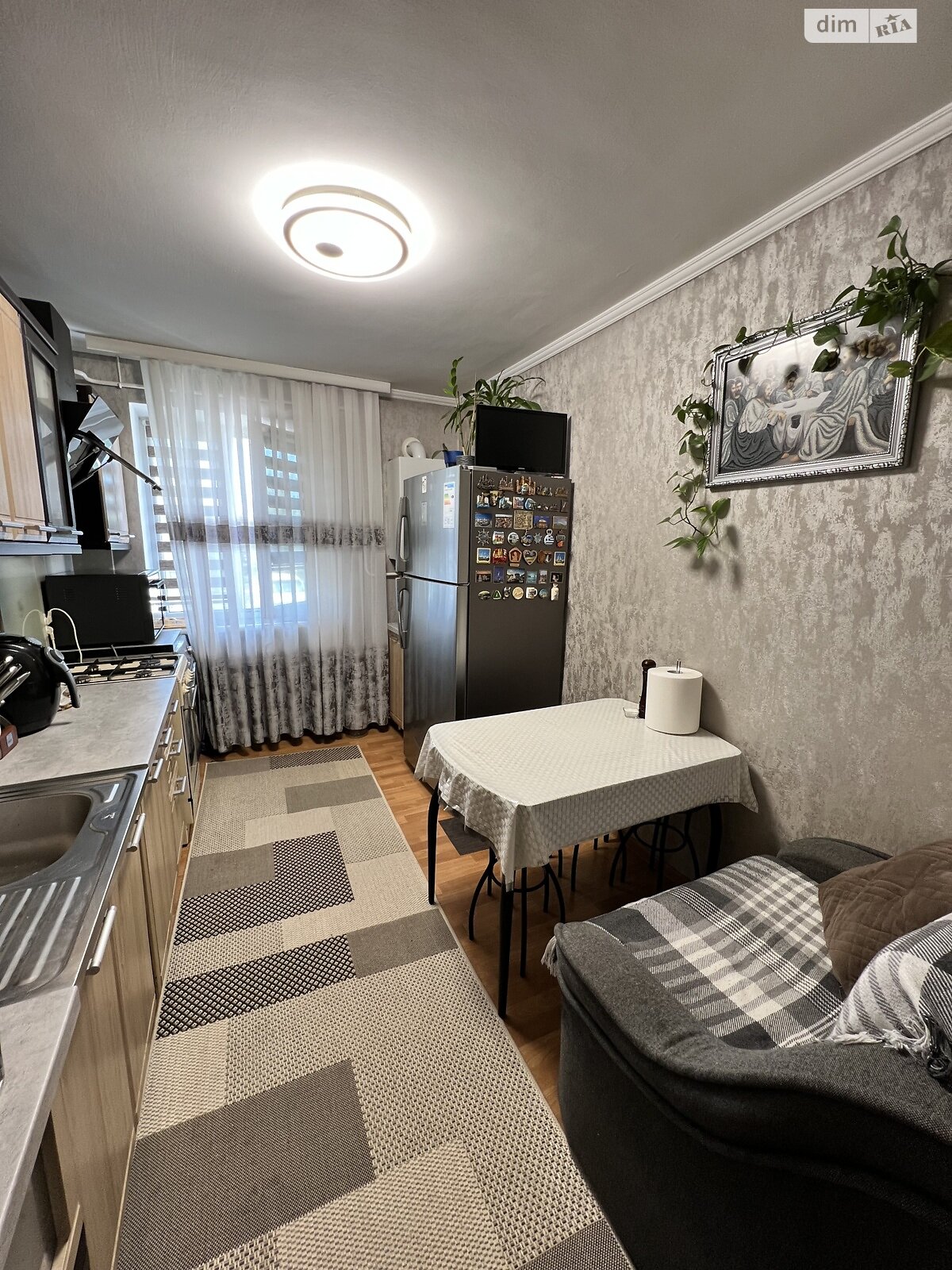 Продажа двухкомнатной квартиры в Черновцах, на ул. Кармелюка Устима 110А, фото 1