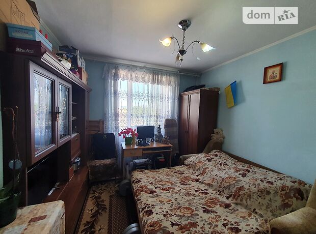 Продаж однокімнатної квартири в Чернівцях на вул. Бережанська 17 район Клокучка фото 1 Продаж однокімнатної квартири в Чернівцях на вул. Бережанська 17 район Клокучка фото 1