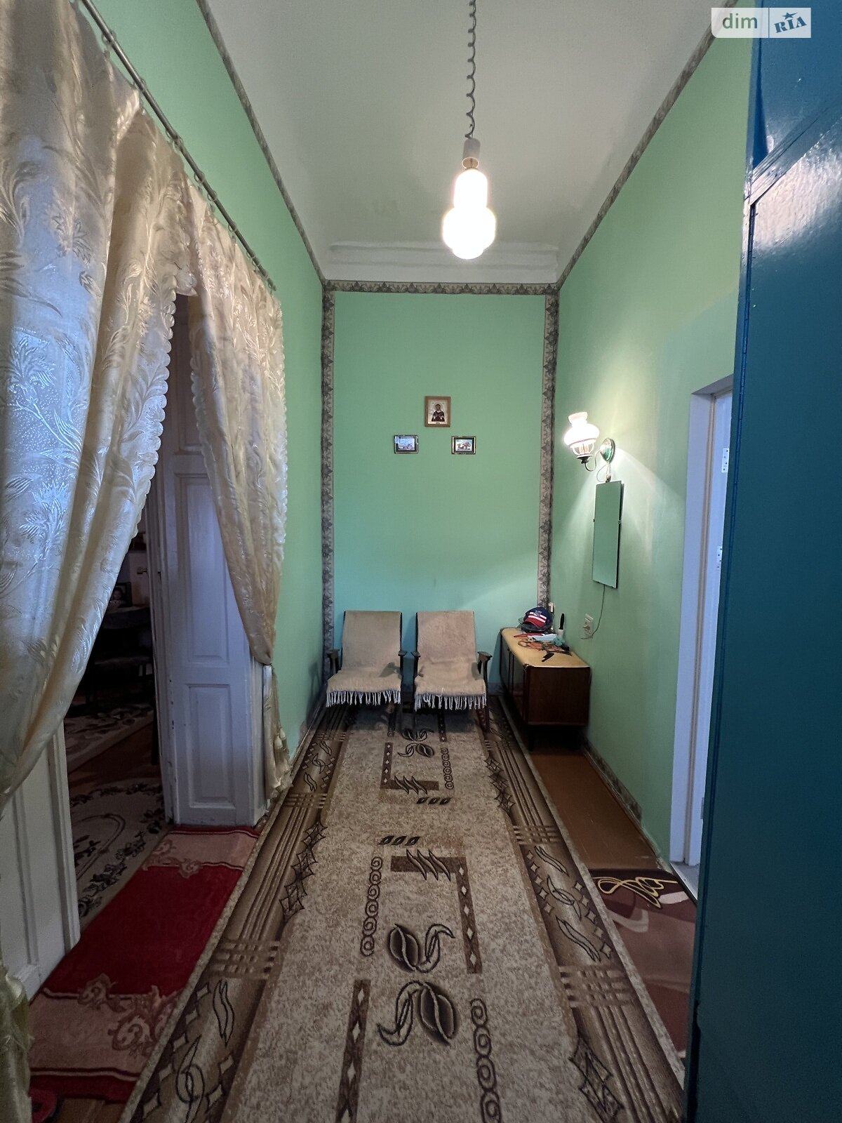 Продаж двокімнатної квартири в Чернівцях, на вул. Кобилянська 25, фото 1 Продаж двокімнатної квартири в Чернівцях, на вул. Кобилянська 25, фото 1