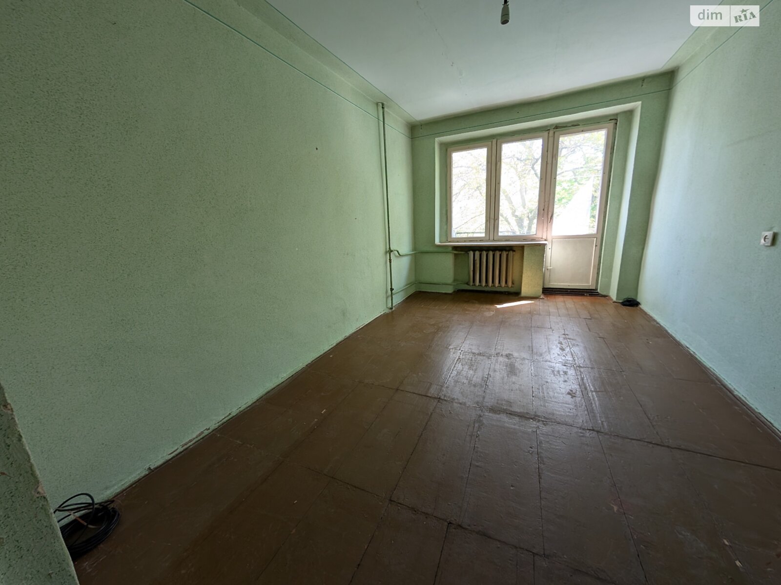 Продажа трехкомнатной квартиры в Черновцах, на ул. Героев Майдана 97, район Комарова-Красноармейская фото 1 Продажа трехкомнатной квартиры в Черновцах, на ул. Героев Майдана 97, район Комарова-Красноармейская фото 1