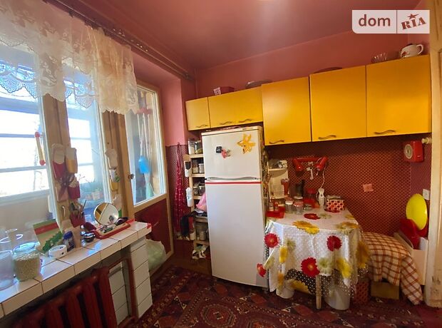 Продаж двокімнатної квартири в Чернівцях на вул. Комарова Володимира 40, кв. 185, район Комарова-Красноармійська фото 1 Продаж двокімнатної квартири в Чернівцях на вул. Комарова Володимира 40, кв. 185, район Комарова-Красноармійська фото 1