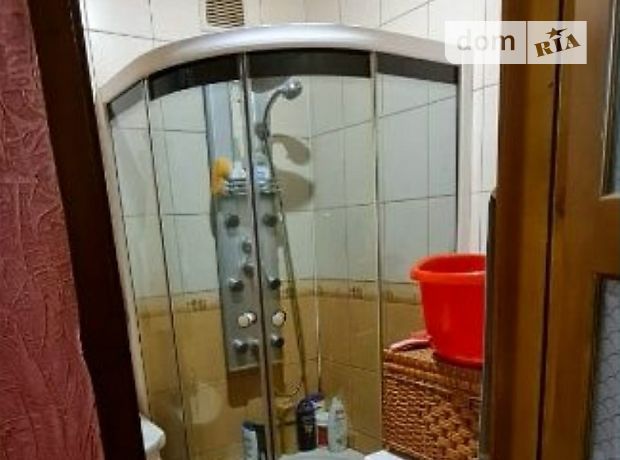 Продаж двокімнатної квартири в Чернівцях на вул. Комарова Володимира 14 район Комарова-Красноармійська фото 1 Продаж двокімнатної квартири в Чернівцях на вул. Комарова Володимира 14 район Комарова-Красноармійська фото 1