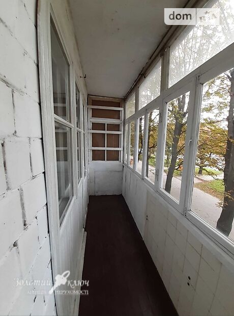 Продаж трикімнатної квартири в Чернівцях на вул. Комарова Володимира 11 район Комарова-Красноармійська фото 1 Продаж трикімнатної квартири в Чернівцях на вул. Комарова Володимира 11 район Комарова-Красноармійська фото 1