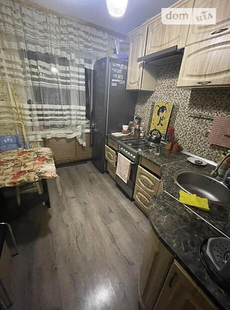 Продаж двокімнатної квартири в Чернівцях на вул. Комарова Володимира район Комарова-Красноармійська фото 1 Продаж двокімнатної квартири в Чернівцях на вул. Комарова Володимира район Комарова-Красноармійська фото 1
