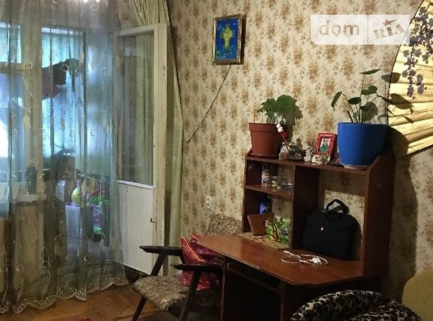 Продажа трехкомнатной квартиры в Черновцах, на вул.Комарова район Комарова-Красноармейская фото 1 Продажа трехкомнатной квартиры в Черновцах, на вул.Комарова район Комарова-Красноармейская фото 1