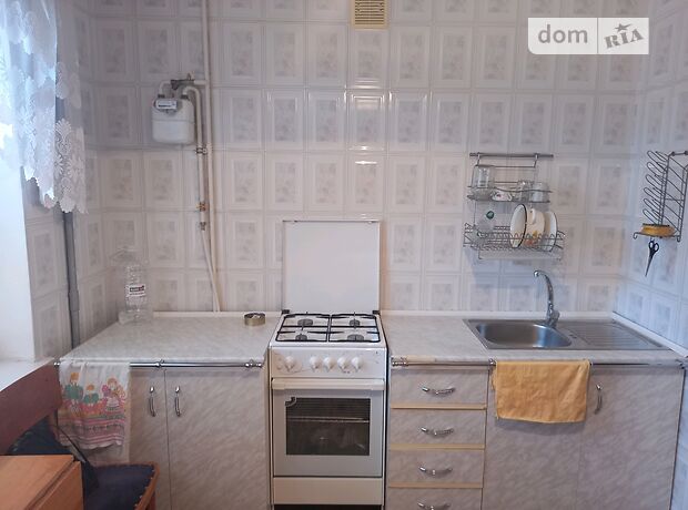Продаж двокімнатної квартири в Чернівцях, на Кільцева Південно- 3, район П.-Кільцева фото 1