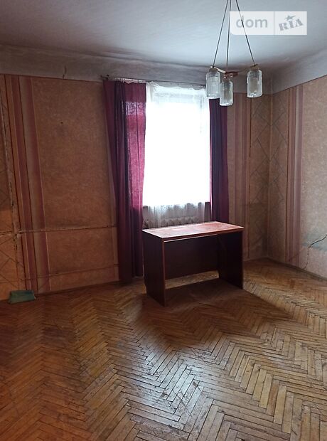 Продажа двухкомнатной квартиры в Черновцах, на ул. Федьковича Юрия район Парковая зона фото 1