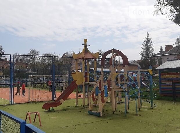 Продаж двокімнатної квартири в Чернівцях на вул. Герцена 7 район Паркова зона фото 1 Продаж двокімнатної квартири в Чернівцях на вул. Герцена 7 район Паркова зона фото 1