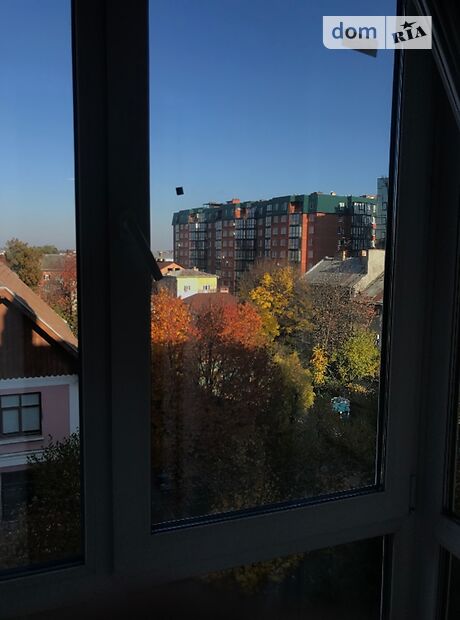 Продажа трехкомнатной квартиры в Черновцах, на пер. Госпитальный 2 район Парковая зона фото 1 Продажа трехкомнатной квартиры в Черновцах, на пер. Госпитальный 2 район Парковая зона фото 1