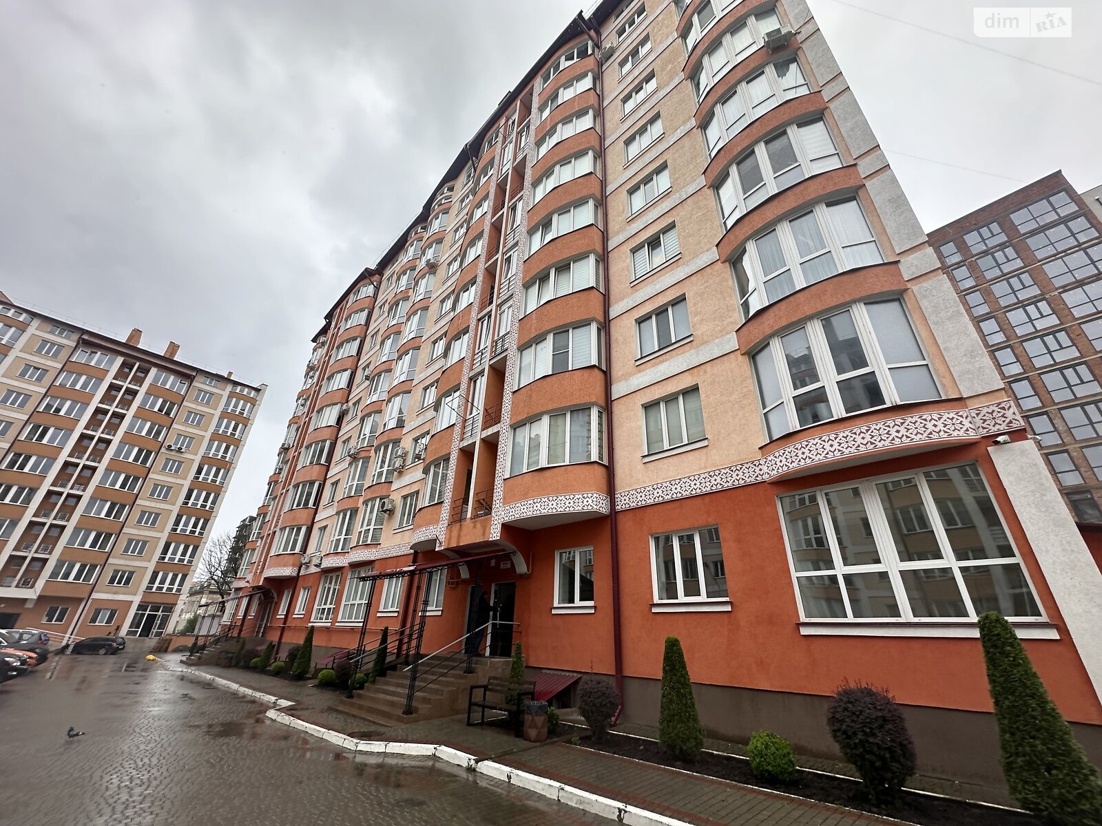 Продажа двухкомнатной квартиры в Черновцах, на ул. Дмитрия Ковалева 2, район Парковая зона фото 1 Продажа двухкомнатной квартиры в Черновцах, на ул. Дмитрия Ковалева 2, район Парковая зона фото 1
