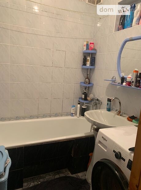 Продажа трехкомнатной квартиры в Черновцах, на ул. Воробкевича Сидора, район Парковая зона фото 1 Продажа трехкомнатной квартиры в Черновцах, на ул. Воробкевича Сидора, район Парковая зона фото 1