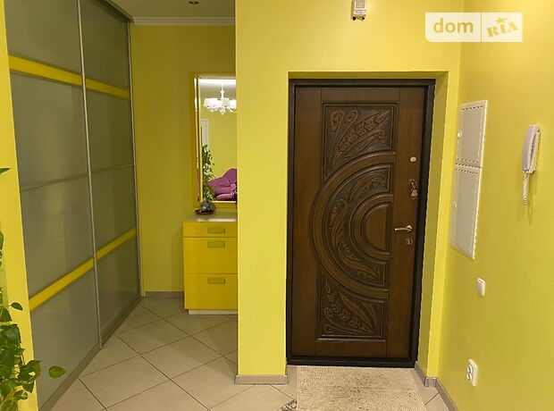 Продажа трехкомнатной квартиры в Черновцах, на Корерника 6, район Парковая зона фото 1 Продажа трехкомнатной квартиры в Черновцах, на Корерника 6, район Парковая зона фото 1