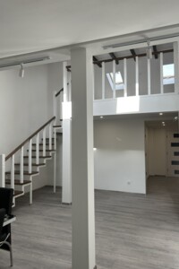 Продажа трехкомнатной квартиры в Черновцах, на ул. Буковинская 6А, район Первомайский фото 2