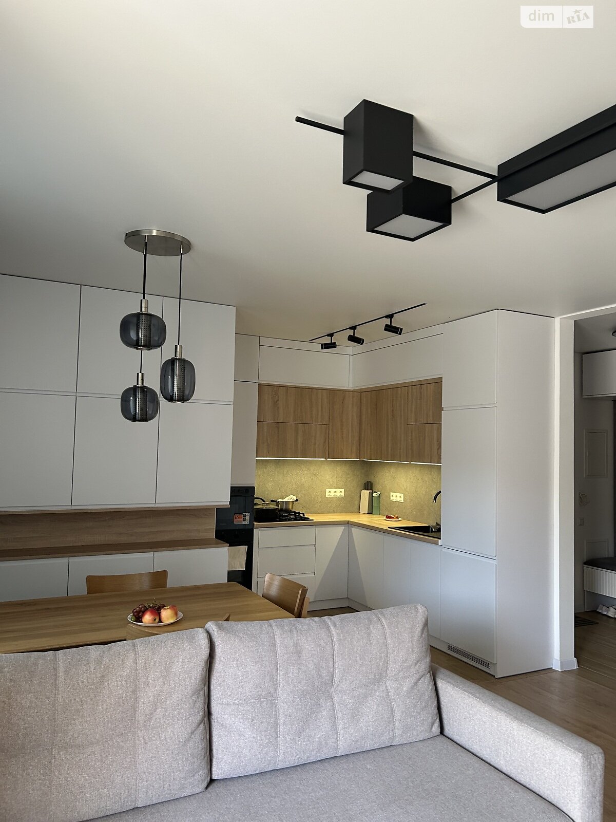 Продажа двухкомнатной квартиры в Черновцах, на ул. Буковинская 62А, кв. 95, район Первомайский фото 1 Продажа двухкомнатной квартиры в Черновцах, на ул. Буковинская 62А, кв. 95, район Первомайский фото 1