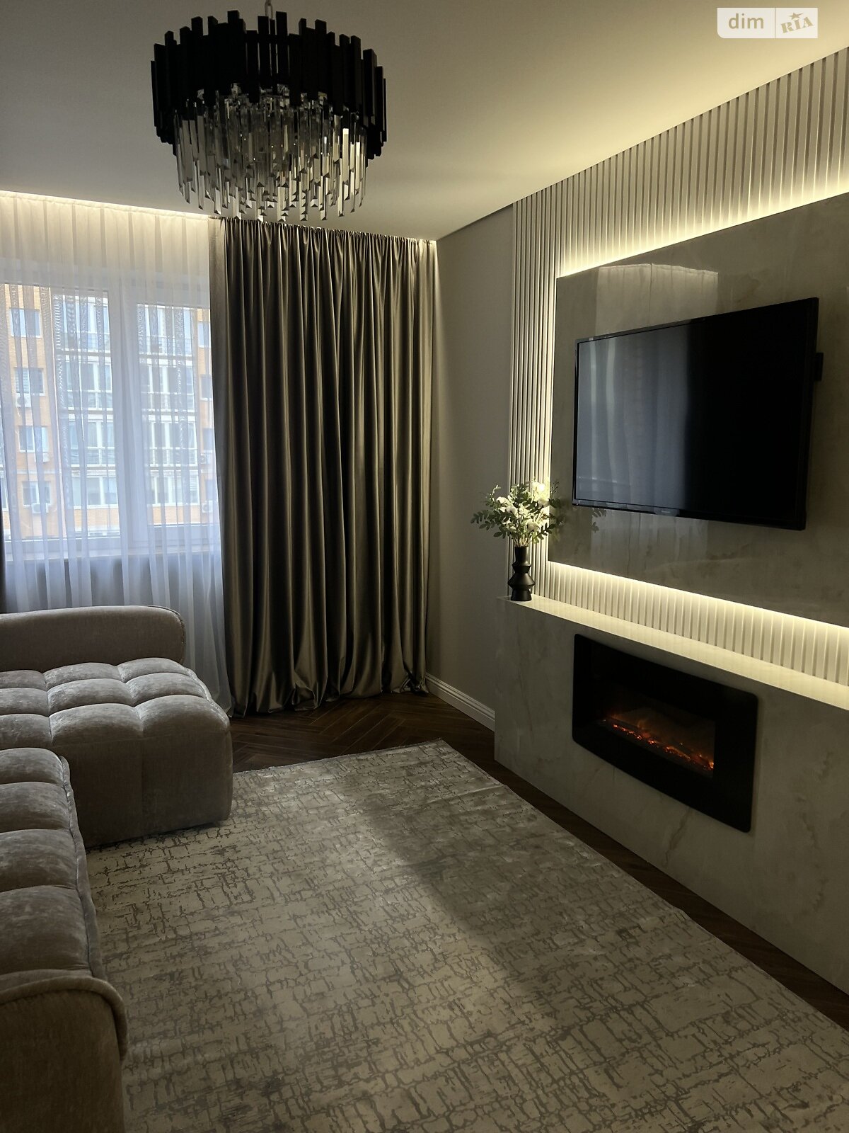 Продажа двухкомнатной квартиры в Черновцах, на ул. Черновола Вячеслава 1 корпус 5, район Первомайский фото 1 Продажа двухкомнатной квартиры в Черновцах, на ул. Черновола Вячеслава 1 корпус 5, район Первомайский фото 1