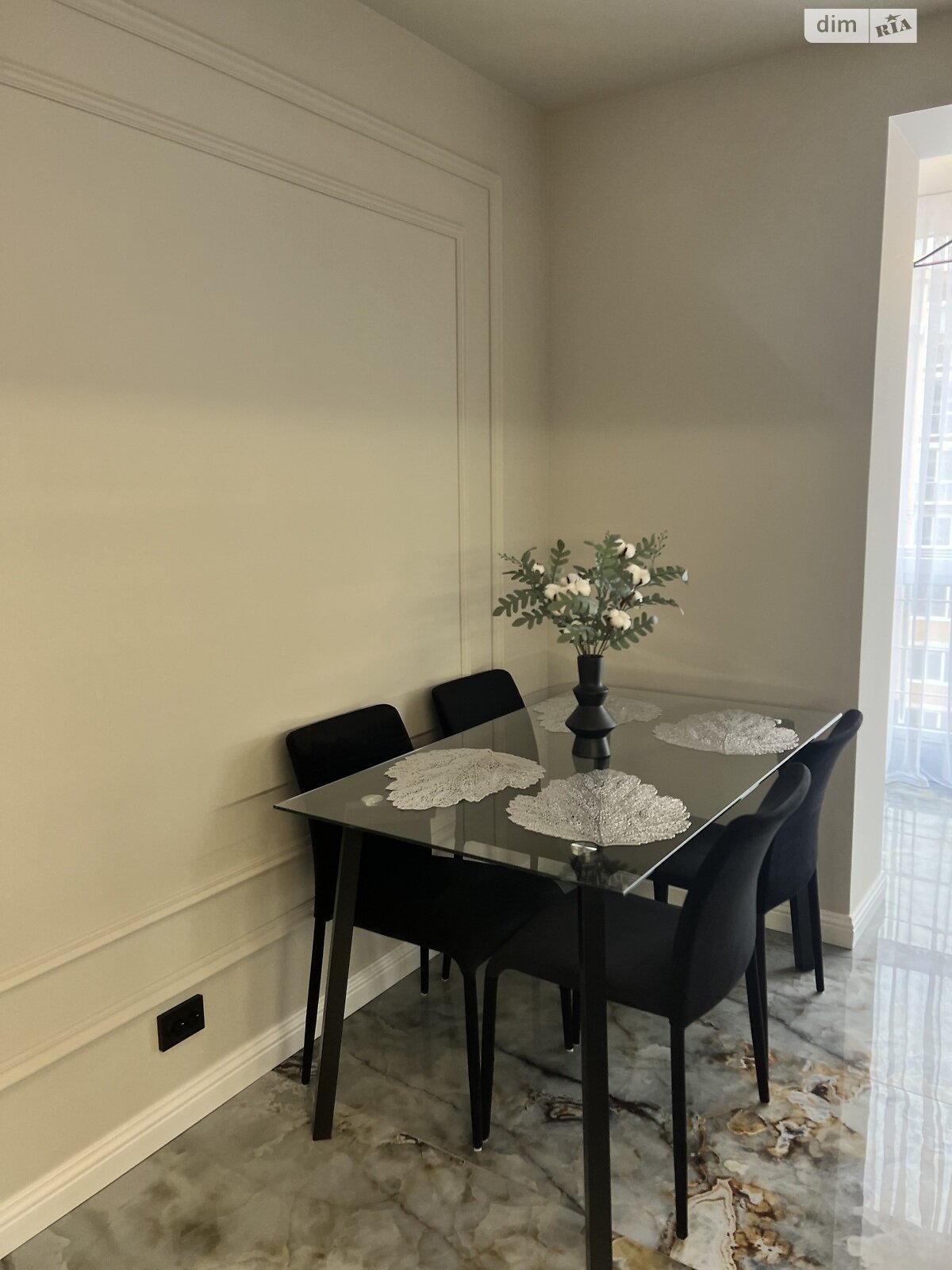 Продажа двухкомнатной квартиры в Черновцах, на ул. Черновола Вячеслава 1 корпус 5, район Первомайский фото 1 Продажа двухкомнатной квартиры в Черновцах, на ул. Черновола Вячеслава 1 корпус 5, район Первомайский фото 1