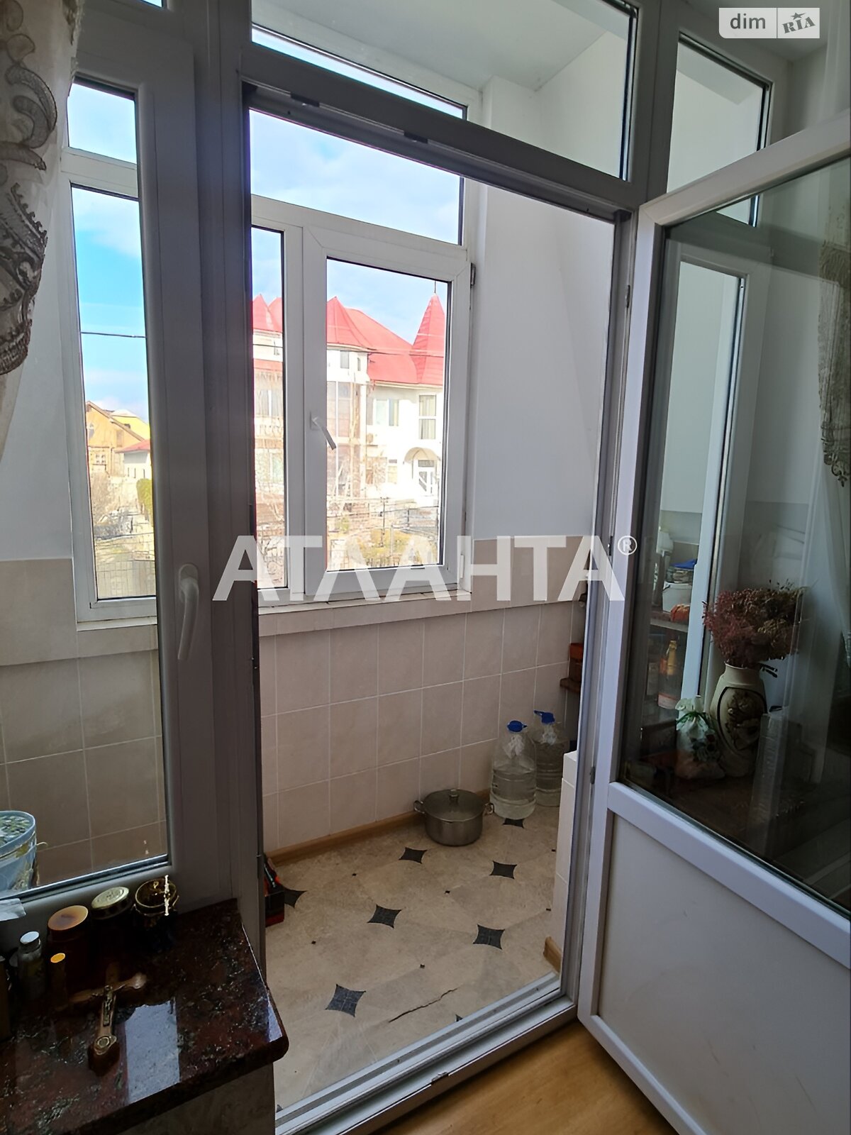 Продажа двухкомнатной квартиры в Черновцах, на ул. Днестрянская, район Фастовская фото 1 Продажа двухкомнатной квартиры в Черновцах, на ул. Днестрянская, район Фастовская фото 1