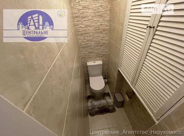 Продажа трехкомнатной квартиры в Черновцах, на ул. Русская район Первомайский фото 1 Продажа трехкомнатной квартиры в Черновцах, на ул. Русская район Первомайский фото 1