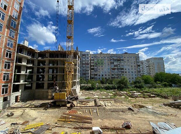 Продаж трикімнатної квартири в Чернівцях, на вул. Руська 219, район Першотравневий фото 1 Продаж трикімнатної квартири в Чернівцях, на вул. Руська 219, район Першотравневий фото 1