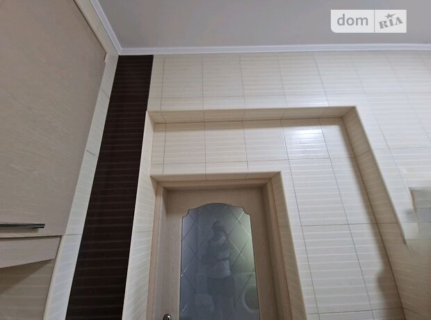 Продаж двокімнатної квартири в Чернівцях на вул. Руська 59, кв. 4, район Першотравневий фото 1 Продаж двокімнатної квартири в Чернівцях на вул. Руська 59, кв. 4, район Першотравневий фото 1