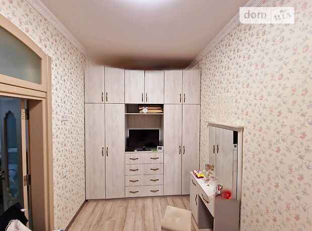 Продаж двокімнатної квартири в Чернівцях на вул. Руська 59, кв. 4, район Першотравневий фото 1 Продаж двокімнатної квартири в Чернівцях на вул. Руська 59, кв. 4, район Першотравневий фото 1