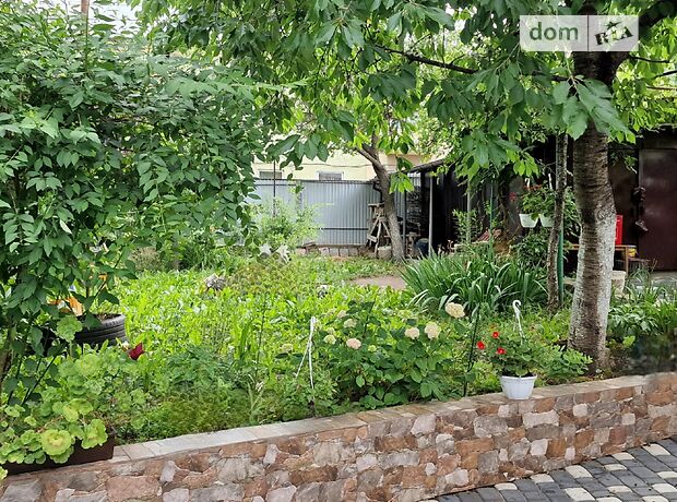 Продаж двокімнатної квартири в Чернівцях на вул. Руська 59, кв. 4, район Першотравневий фото 1 Продаж двокімнатної квартири в Чернівцях на вул. Руська 59, кв. 4, район Першотравневий фото 1