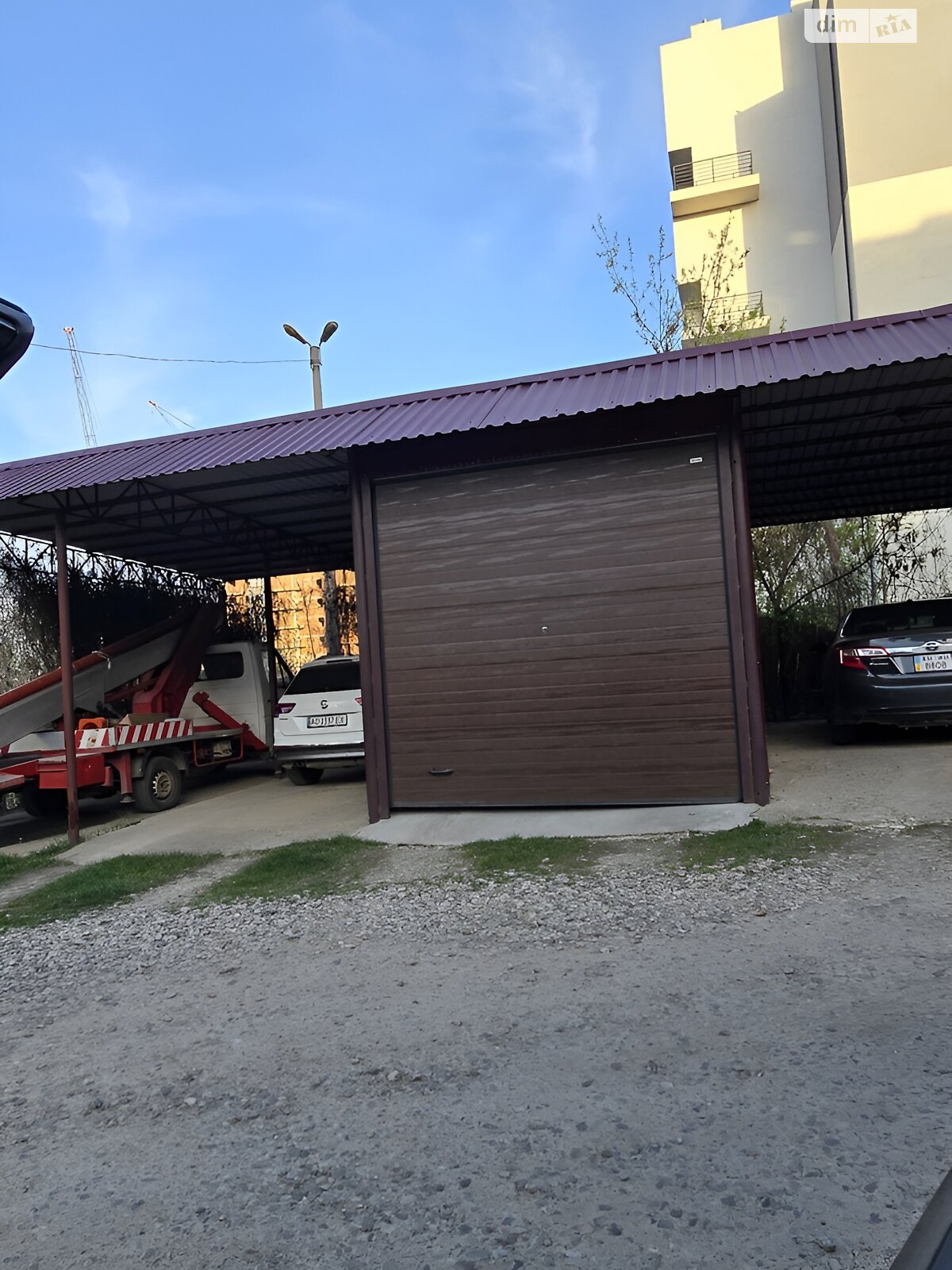 Продажа трехкомнатной квартиры в Черновцах, на ул. Русская 229А, район Первомайский фото 1 Продажа трехкомнатной квартиры в Черновцах, на ул. Русская 229А, район Первомайский фото 1