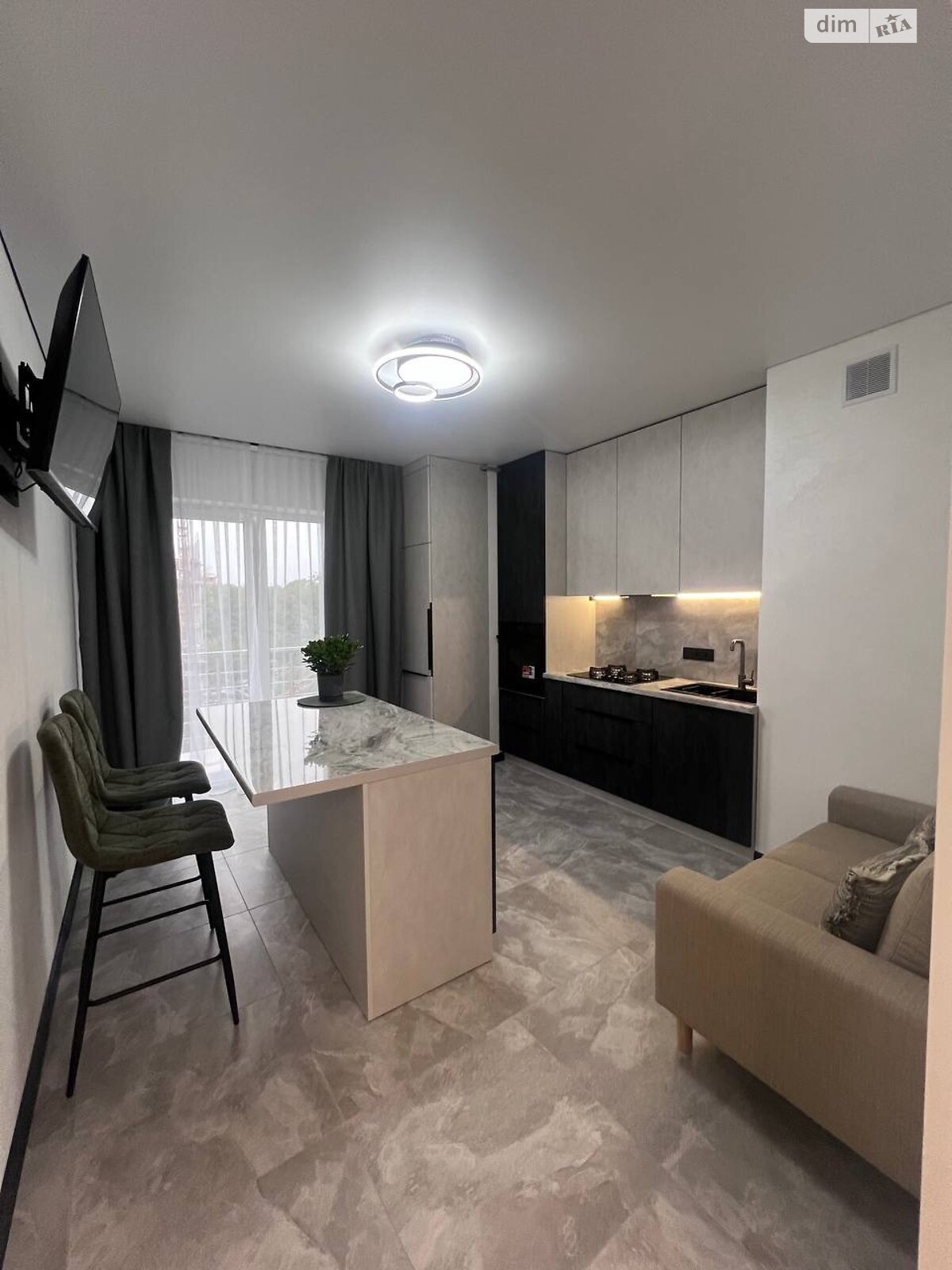 Продаж однокімнатної квартири в Чернівцях, на вул. Руська, район Першотравневий фото 1