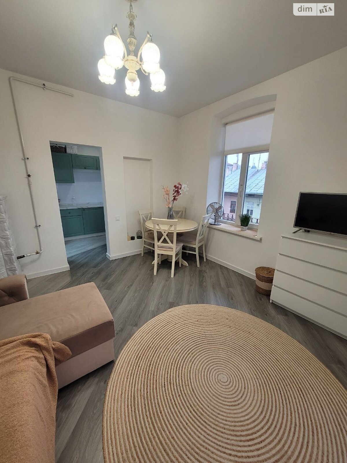 Продажа однокомнатной квартиры в Черновцах, на ул. Сагайдачного Петра гетмана 63, район Первомайский фото 1 Продажа однокомнатной квартиры в Черновцах, на ул. Сагайдачного Петра гетмана 63, район Первомайский фото 1