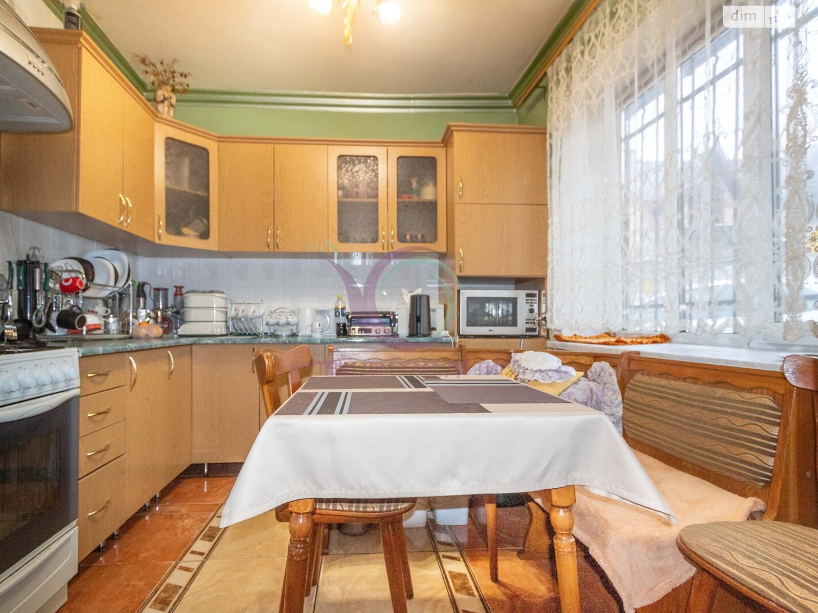 Продаж чотирикімнатної квартири в Чернівцях, на вул. Шевченка Тараса, район Першотравневий фото 1 Продаж чотирикімнатної квартири в Чернівцях, на вул. Шевченка Тараса, район Першотравневий фото 1