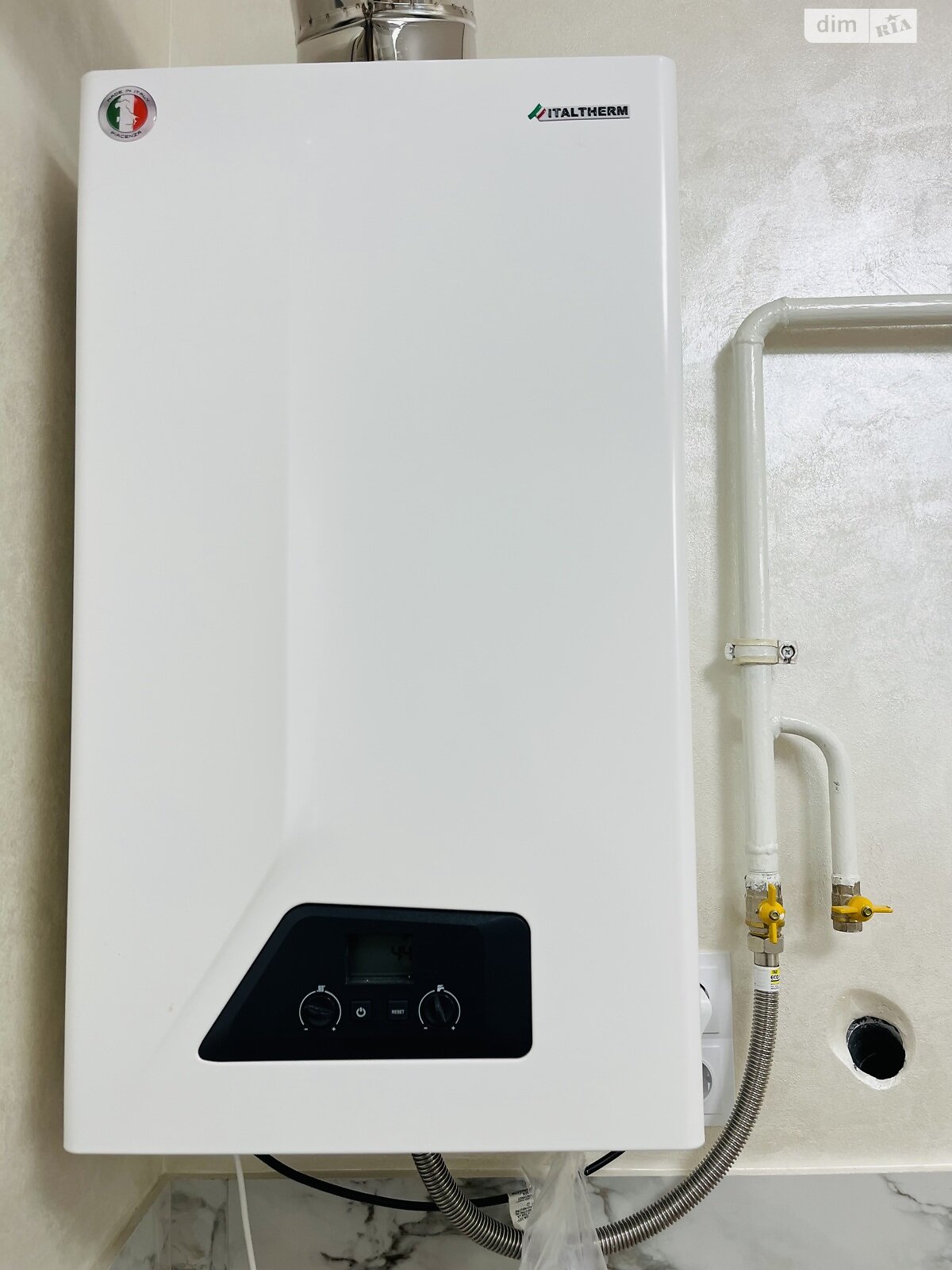 Продаж однокімнатної квартири в Чернівцях, на вул. Шолом-Алейхема, район Першотравневий фото 1