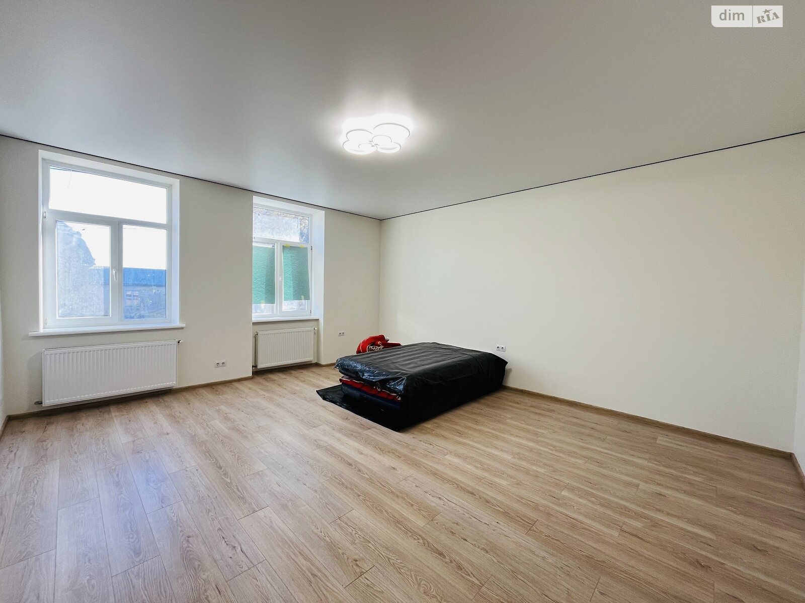 Продаж однокімнатної квартири в Чернівцях, на вул. Шолом-Алейхема, район Першотравневий фото 1