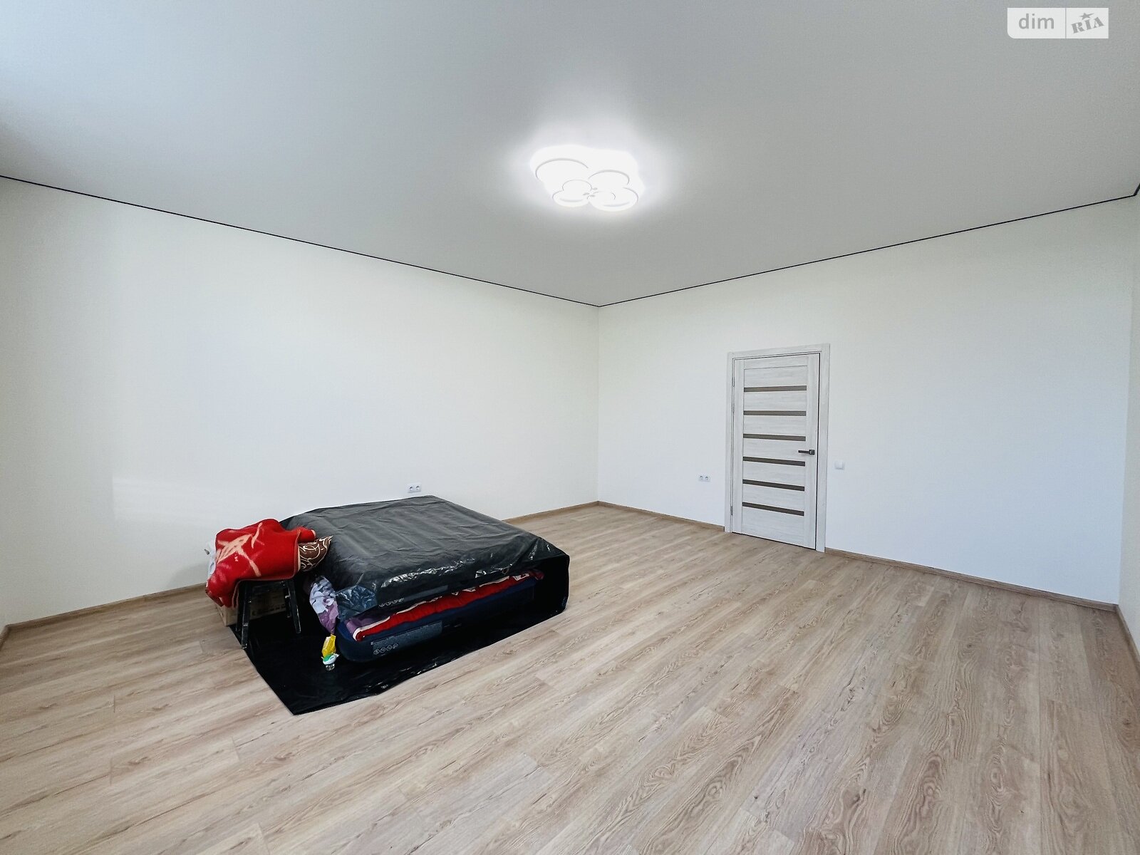 Продаж однокімнатної квартири в Чернівцях, на вул. Шолом-Алейхема, район Першотравневий фото 1