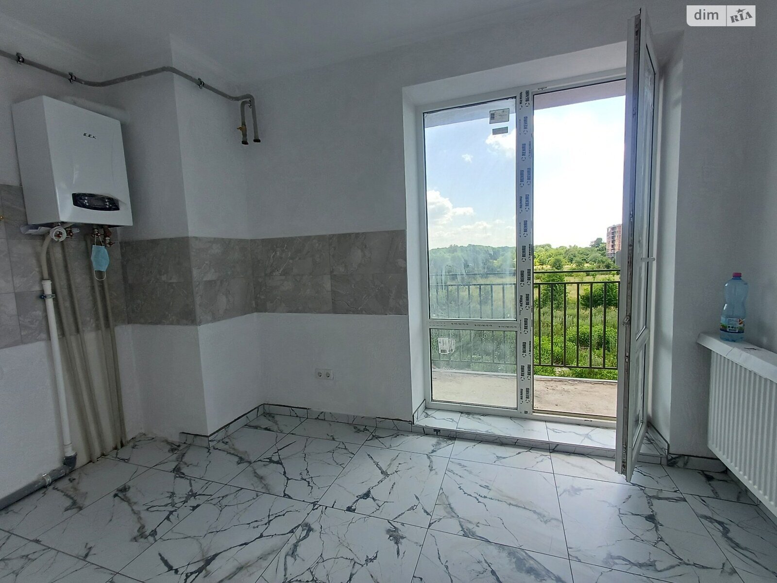 Продажа однокомнатной квартиры в Черновцах, на пер. Смотрицкий 14, район Первомайский фото 1