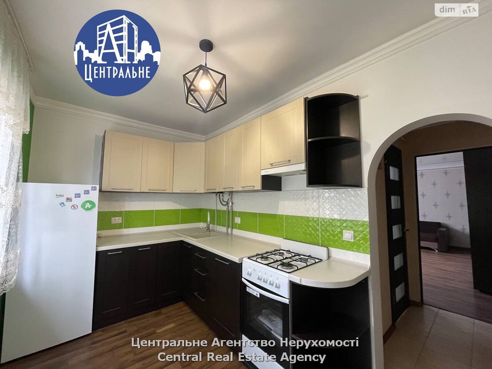 Продаж однокімнатної квартири в Чернівцях, на вул. Сосюри Володимира 3, район Першотравневий фото 1 Продаж однокімнатної квартири в Чернівцях, на вул. Сосюри Володимира 3, район Першотравневий фото 1