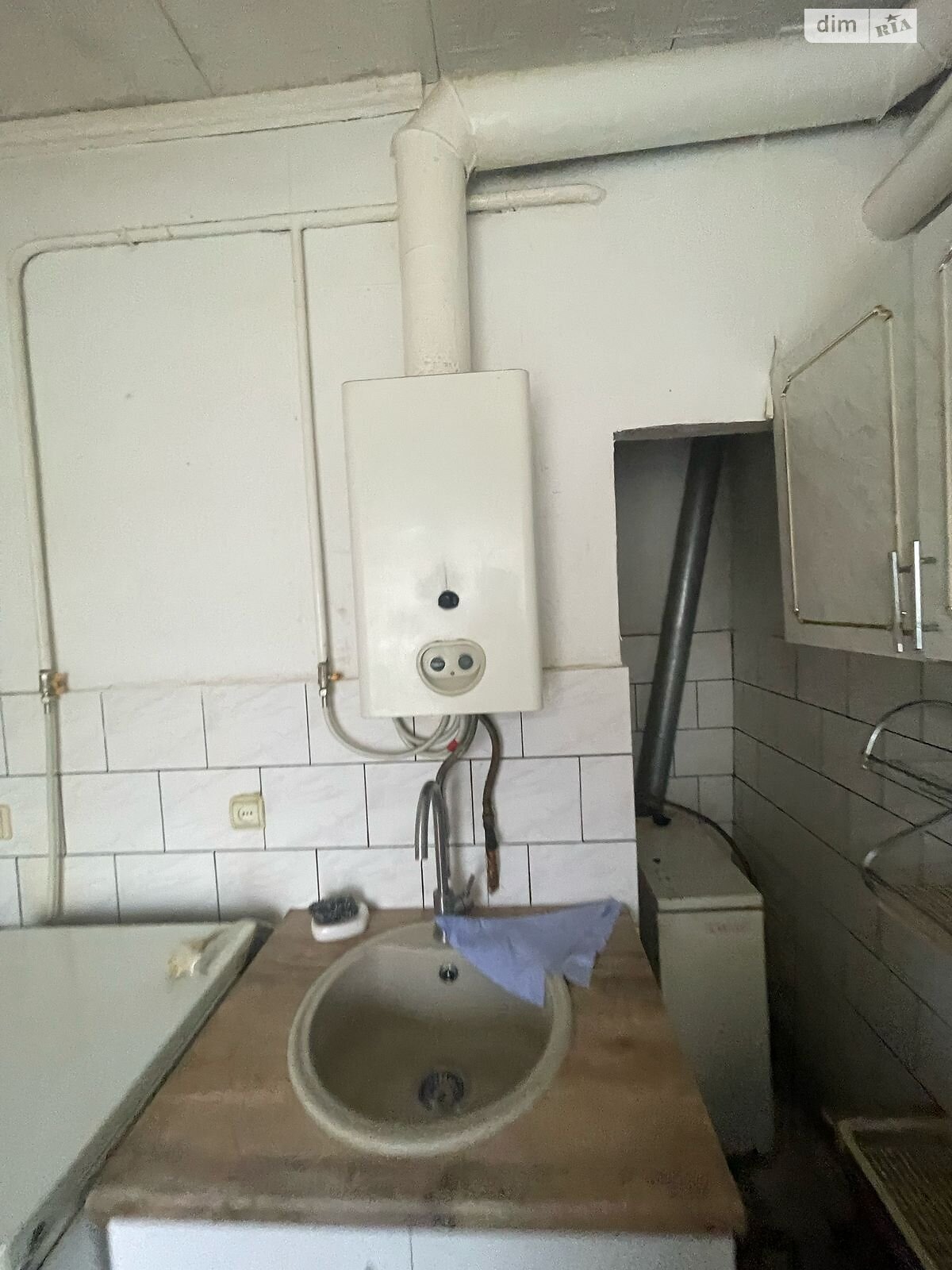 Продаж трикімнатної квартири в Чернівцях, на вул. Українська, район Першотравневий фото 1 Продаж трикімнатної квартири в Чернівцях, на вул. Українська, район Першотравневий фото 1