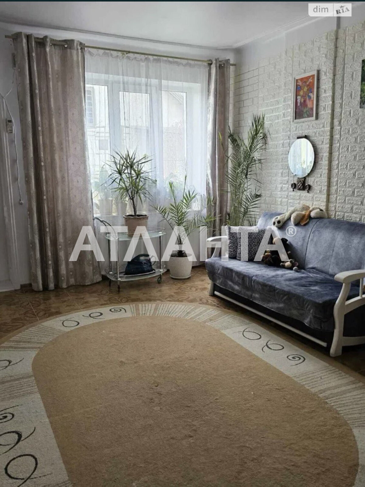 Продаж трикімнатної квартири в Чернівцях, на вул. Вапнярська, район Першотравневий фото 1 Продаж трикімнатної квартири в Чернівцях, на вул. Вапнярська, район Першотравневий фото 1