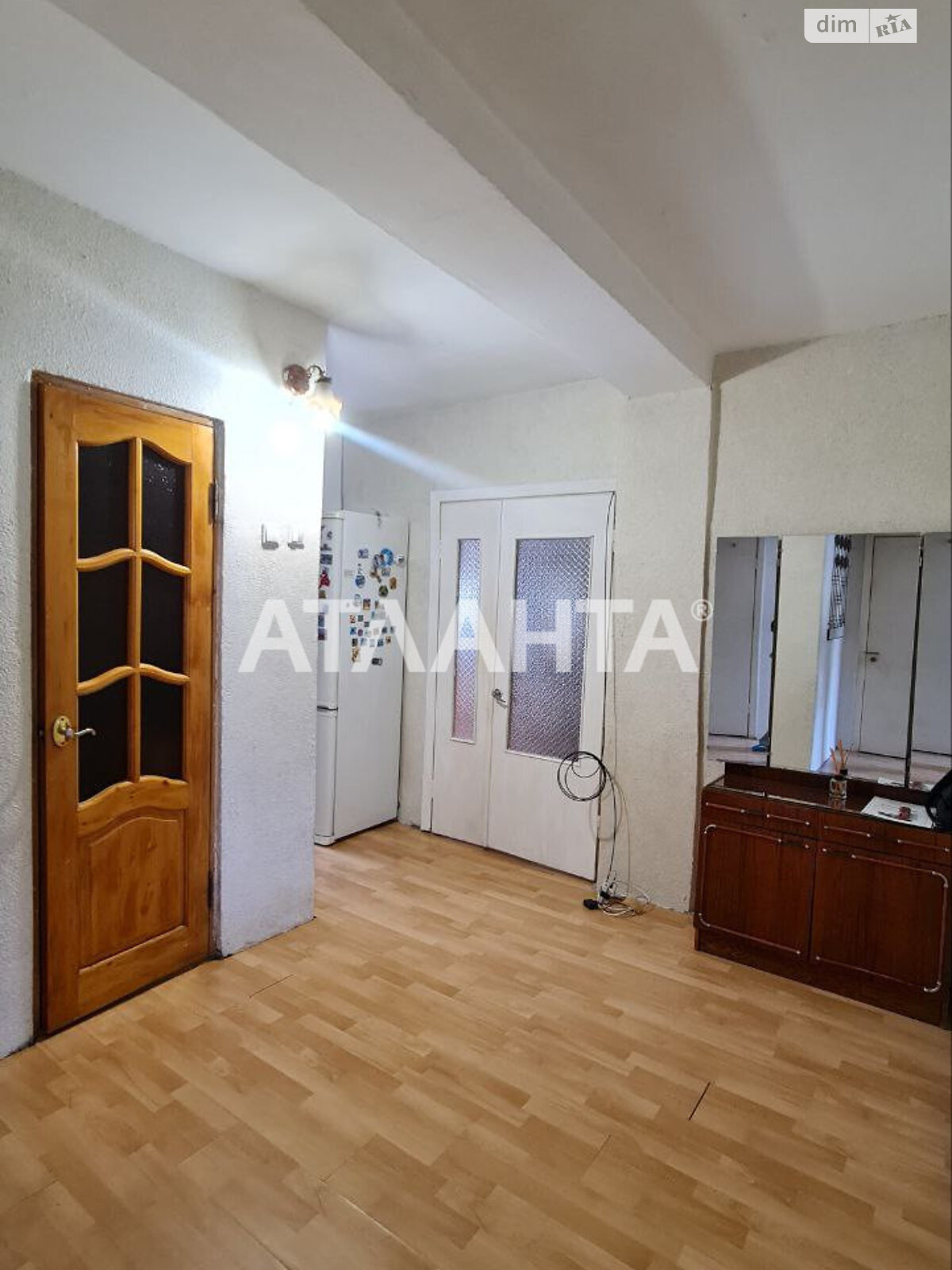 Продажа трехкомнатной квартиры в Черновцах, на ул. Залозецкого Владимира, район Первомайский фото 1 Продажа трехкомнатной квартиры в Черновцах, на ул. Залозецкого Владимира, район Первомайский фото 1