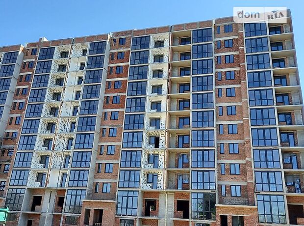 Продаж трикімнатної квартири в Чернівцях на вул. Руська 236б район Першотравневий фото 1 Продаж трикімнатної квартири в Чернівцях на вул. Руська 236б район Першотравневий фото 1