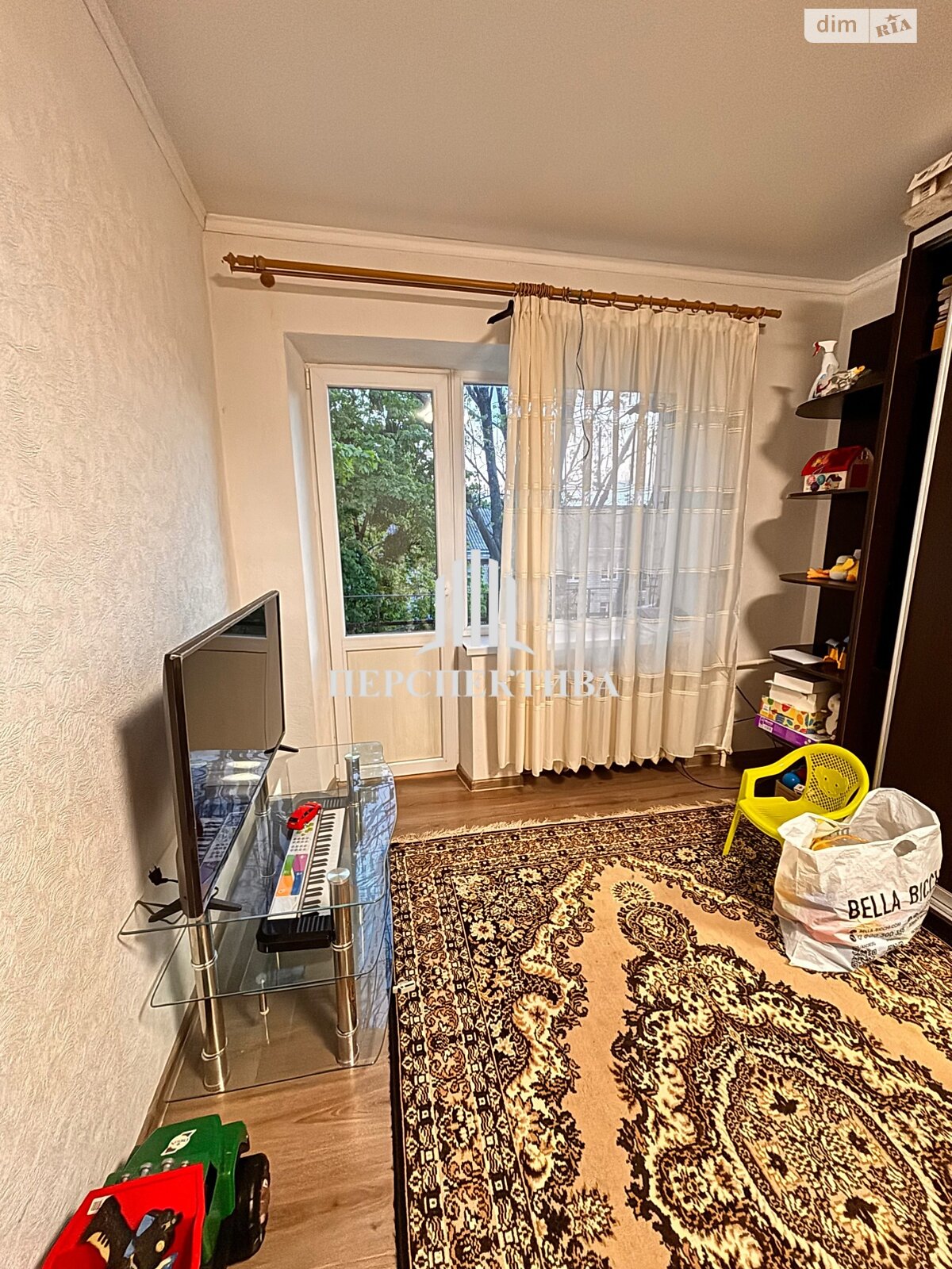 Продаж однокімнатної квартири в Чернівцях, на просп. Незалежності, район Проспект фото 1