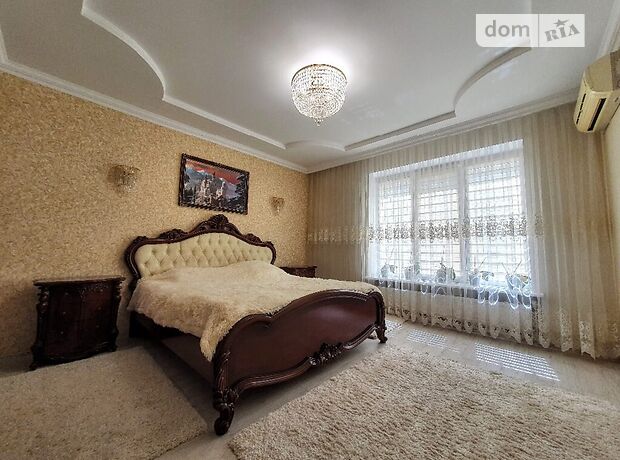 Продаж трикімнатної квартири в Чернівцях на вул. Пожарського Дмитра район Проспект фото 1 Продаж трикімнатної квартири в Чернівцях на вул. Пожарського Дмитра район Проспект фото 1
