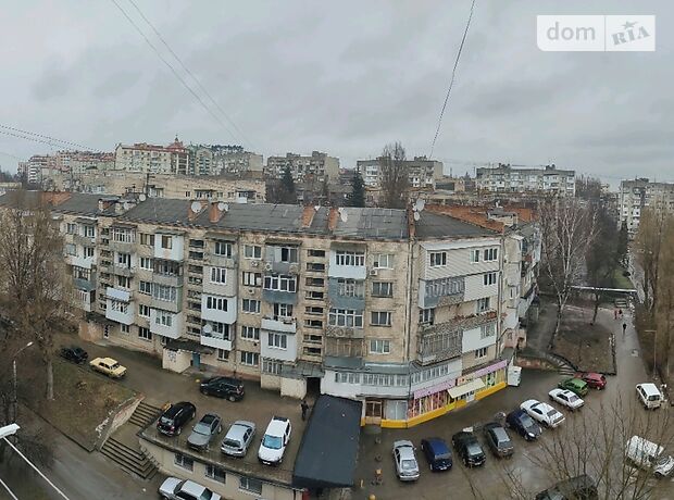 Продажа четырехкомнатной квартиры в Черновцах, на ул. Алма-Атынская район Проспект фото 1