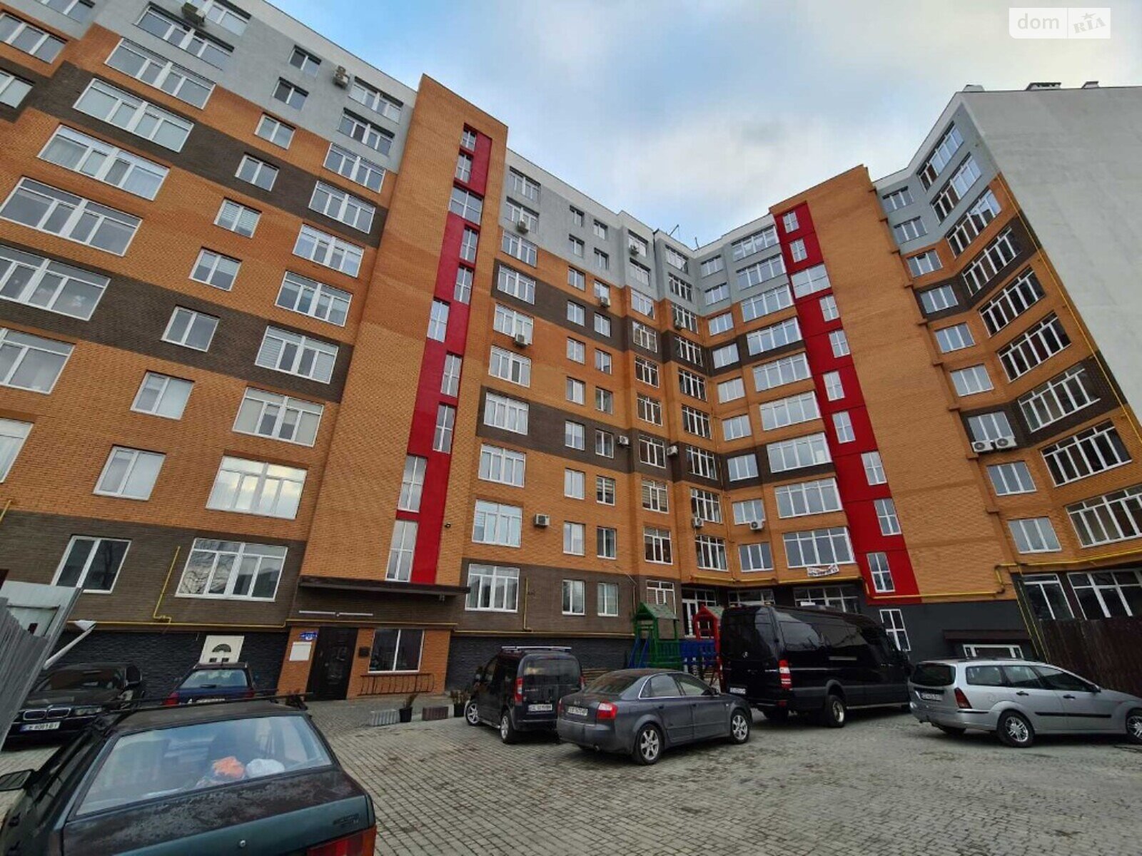 Продажа двухкомнатной квартиры в Черновцах, на Чкалова, район Проспект фото 1