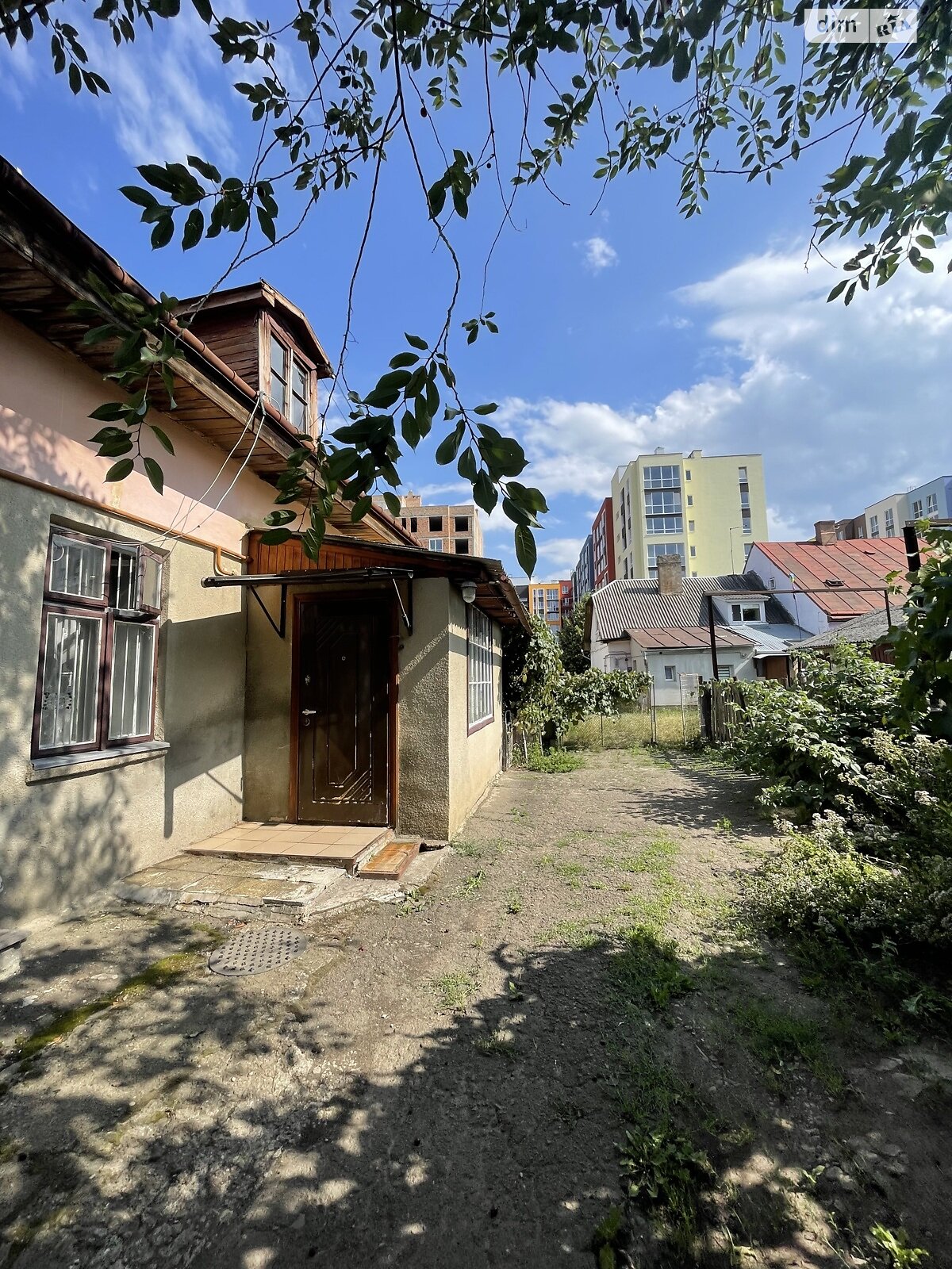Продажа двухкомнатной квартиры в Черновцах, на ул. Киевская, район Роша фото 1