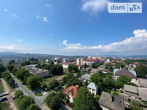 Продаж п`ятикімнатної квартири в Чернівцях на вул. Щербанюка Олександра Героя України 75 район Щербанюка фото 1 Продаж п`ятикімнатної квартири в Чернівцях на вул. Щербанюка Олександра Героя України 75 район Щербанюка фото 1