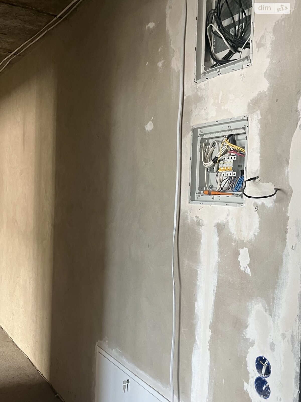 Продаж трикімнатної квартири в Чернівцях, на вул. Дмитра Ковальова 2, район Шевченківський фото 1 Продаж трикімнатної квартири в Чернівцях, на вул. Дмитра Ковальова 2, район Шевченківський фото 1