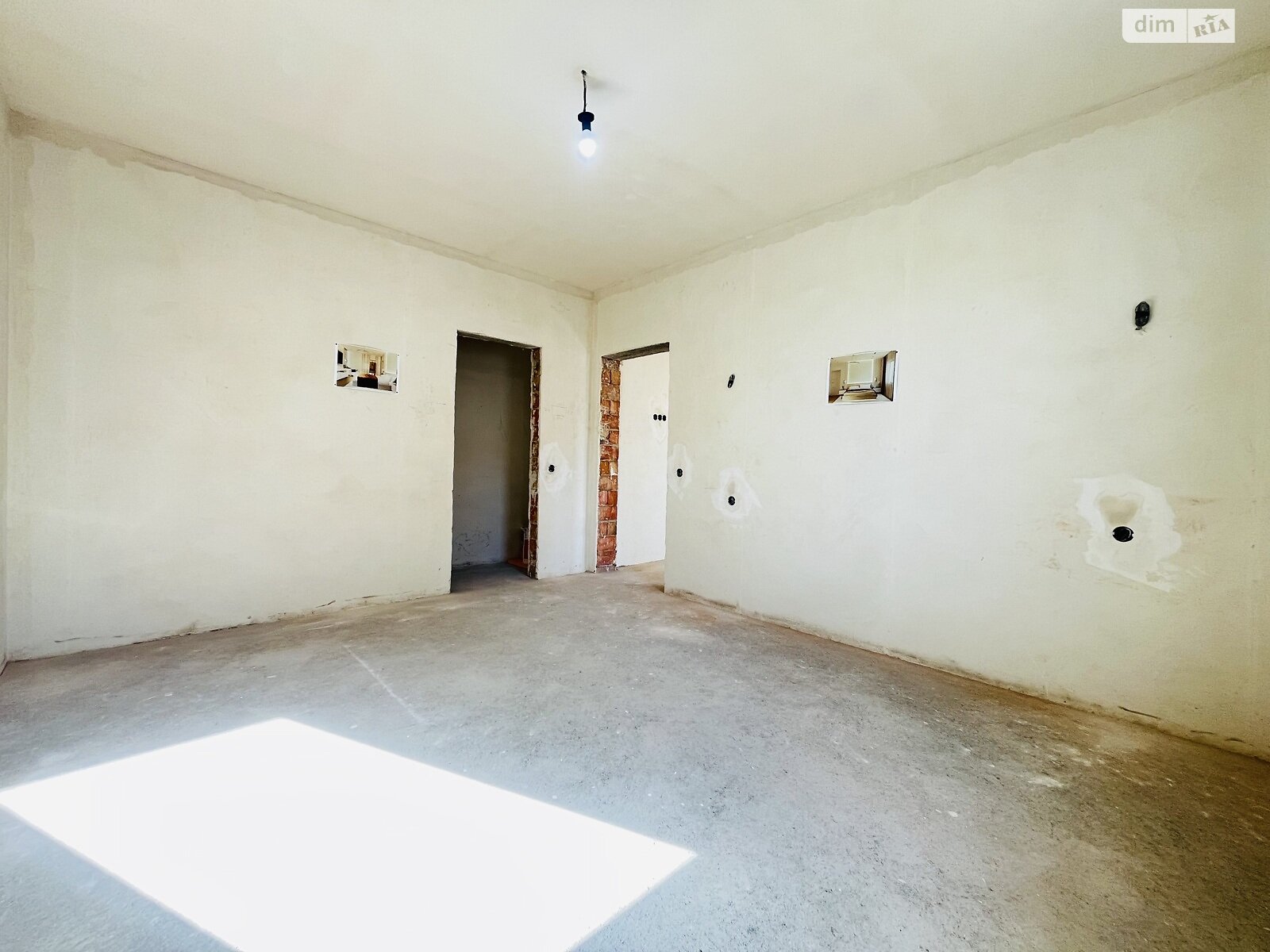 Продаж однокімнатної квартири в Чернівцях, на вул. Дмитра Ковальова 10, район Шевченківський фото 1 Продаж однокімнатної квартири в Чернівцях, на вул. Дмитра Ковальова 10, район Шевченківський фото 1